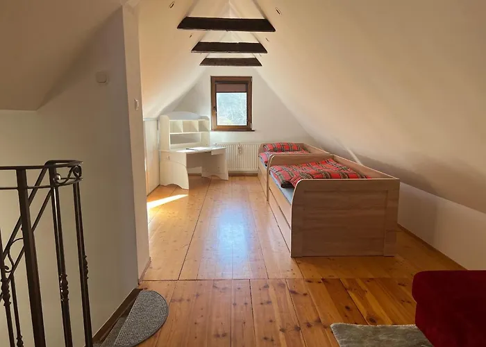 Baby Jagi Villa Sciegny